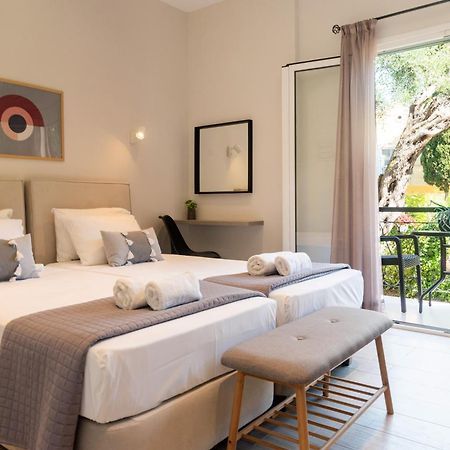 Maria Olga Apartments Benitses  Ngoại thất bức ảnh