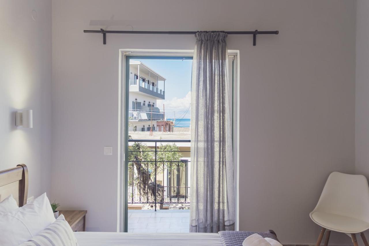 Maria Olga Apartments Benitses  Ngoại thất bức ảnh