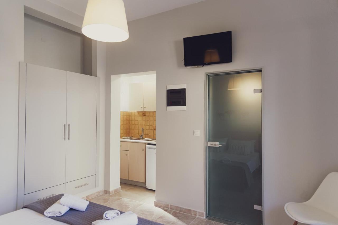 Maria Olga Apartments Benitses  Ngoại thất bức ảnh
